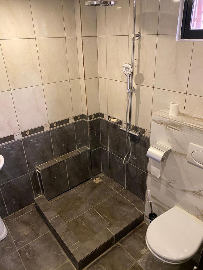 Hotel Ritzz パラマリボ エクステリア 写真